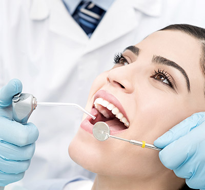 Odontología Estética Cerca de Mí en Oxnard, CA