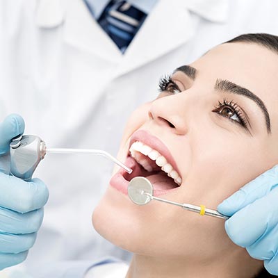 Odontología Estética Cerca de Mí en Oxnard, CA